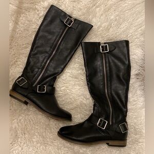 Worn once! Size 8.5 boots